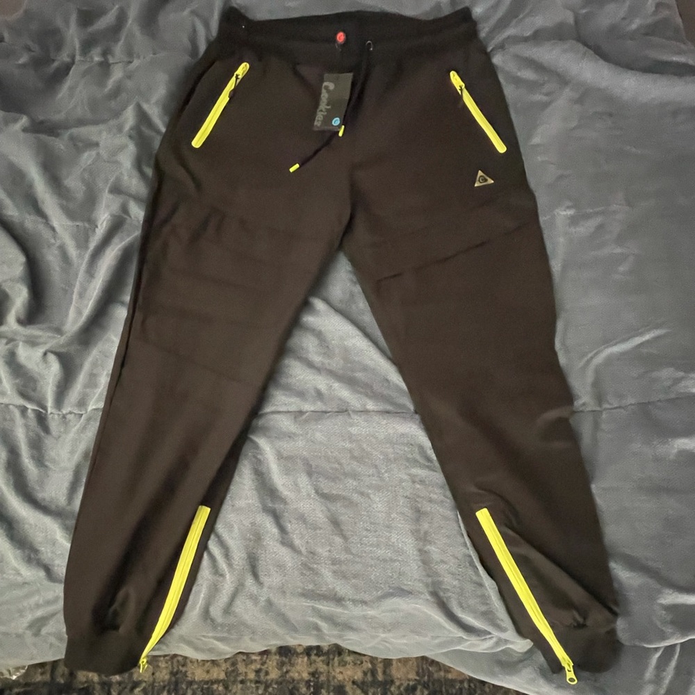 Cookies pants with hidden pockets size 2xl brand new with tag